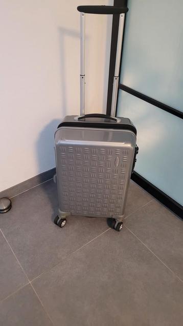 Samsonite Graviton Spinner 63cm - Zo goed als nieuw! beschikbaar voor biedingen