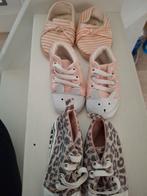 Baby sloffen/ schoenen, Ophalen of Verzenden, Zo goed als nieuw, Slofjes