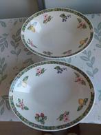 2 porseleinen Serveerschalen "Arcadia" van Johnson Brothers, Ophalen of Verzenden, Overige stijlen, Porselein, Schaal of Schalen