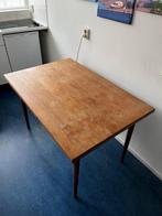 Uitschuifbare houten vintage tafel, Antiek en Kunst, Antiek | Meubels | Tafels, Ophalen