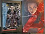 Hot Toys 1/6 - Black Widow - Avengers 2, Ophalen of Verzenden, Zo goed als nieuw