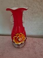 Vintage Murano glazen vaas met bloemdecoratie, Huis en Inrichting, 50 tot 75 cm, Ophalen of Verzenden, Rood, Glas