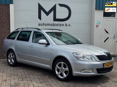 Skoda Octavia Combi 1.4 TSI Ambition -DSG-Trekhaak-Xenon, Auto's, Skoda, Bedrijf, Te koop, Octavia, ABS, Airbags, Airconditioning