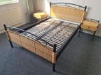 Metalen bed 140x200, Pullman matrassen, nachtkastjes. Levere, Gebruikt, Metalen bed, Zwart, Pullman