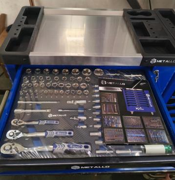 Goedgevulde gereedschapskar met aluminium werkblad! beschikbaar voor biedingen
