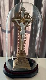 Antiek Heilig Beeld Kruisbeeld in Stolp, Ophalen