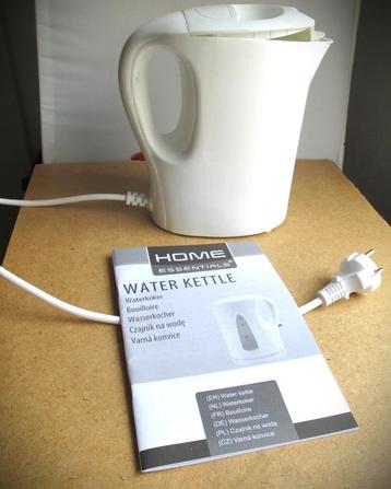 Waterkoker~Waterkettle~+ gebruiksaanwijzing~Koker~Home Essen beschikbaar voor biedingen