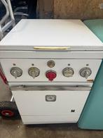 retro model gasfornuis, Witgoed en Apparatuur, Fornuizen, Gebruikt, Verzenden, 4 kookzones, Gas