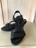 Think! sandalen zwart 37, Ophalen of Verzenden, Zo goed als nieuw, Zwart, Sandalen of Muiltjes