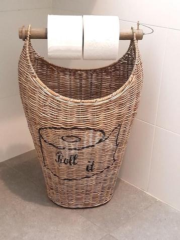 Decoratieve rotan wc rol houder beschikbaar voor biedingen