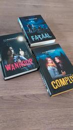 Eva Burgers, 3 boeken: Fataal,  Wanhoop, Complot, Ophalen, Zo goed als nieuw, Fictie