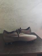 Nike Voetbalschoenen Maat 43 / 44, Maat XS of kleiner, Ophalen of Verzenden, Gebruikt, Schoenen