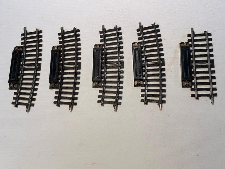 Märklin schakelrails 2239 en 2299, Hobby en Vrije tijd, Modeltreinen | H0, Gebruikt, Rails, Wisselstroom, Märklin, Ophalen of Verzenden