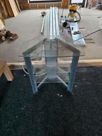 Gratis tv tafel, Ophalen, Gebruikt