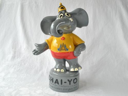 CHAI-YO, Thailand Asian games, 1998 – Beeld staande Olifant, Verzamelen, Dierenverzamelingen, Zo goed als nieuw, Beeldje of Figuurtje