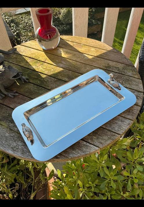 Klein metalen dienblaadje met twee eendjes. Ong. 28 x 16 cm., Antiek en Kunst, Curiosa en Brocante, Ophalen of Verzenden