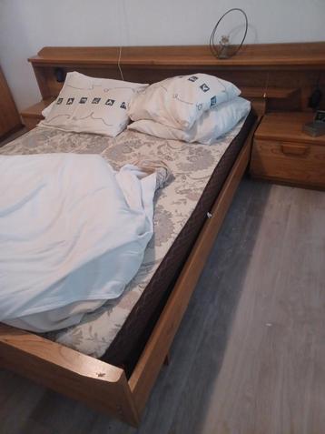 Houten Slaapkamer Set - Tweepersoons beschikbaar voor biedingen