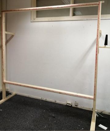 Tufting kader - tufting frame beschikbaar voor biedingen