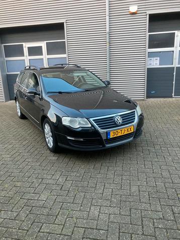 Volkswagen Passat 1.9 TDI Variant 2006 Zwart beschikbaar voor biedingen