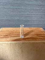 Vaas fles van glas - bovenkant driekantig - 2cm, Ophalen of Verzenden