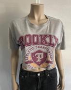 Pull&bear grijs shirt maat M cropped, Kleding | Dames, T-shirts, Maat 38/40 (M), Verzenden, Zo goed als nieuw, Korte mouw