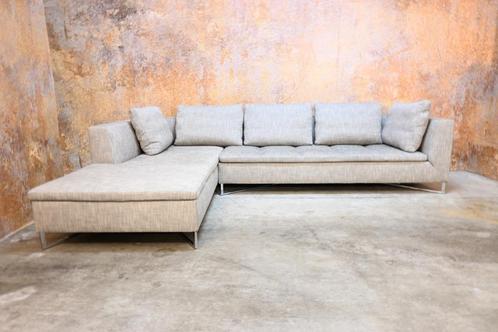 ZGANieuw grijze stoffen Ligne Roset Feng design hoekbank, Huis en Inrichting, Banken | Bankstellen, Zo goed als nieuw, Hoekbank