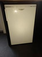 Goed werkende Zanussi koelkast - 85x55x60cm, Gebruikt, 100 tot 150 liter, 45 tot 60 cm, Met vriesvak