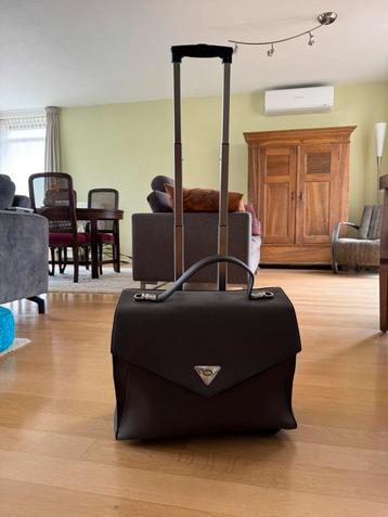 Lederen laptoptrolly nieuw en onbeschadigd! beschikbaar voor biedingen