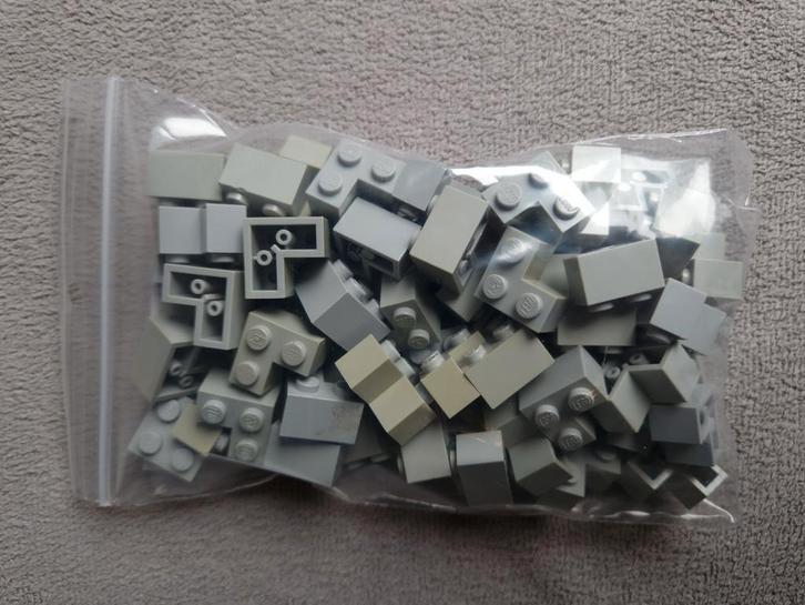 Lego hoek bouwstenen/bricks 63x licht grijs, Kinderen en Baby's, Speelgoed | Duplo en Lego, Gebruikt, Lego, Losse stenen, Ophalen of Verzenden