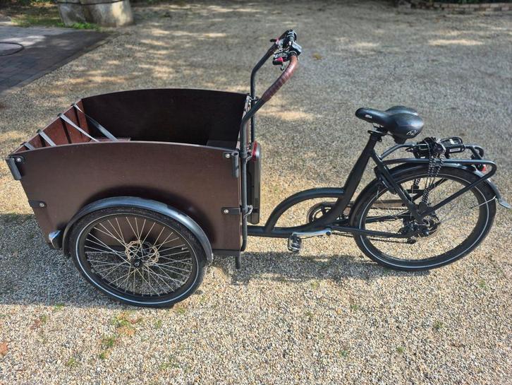 Elektrische Cargobike Base Cargo Bakfiets, Fietsen en Brommers, Fietsen | Bakfietsen, Gebruikt, Overige merken, 4 kinderen of meer