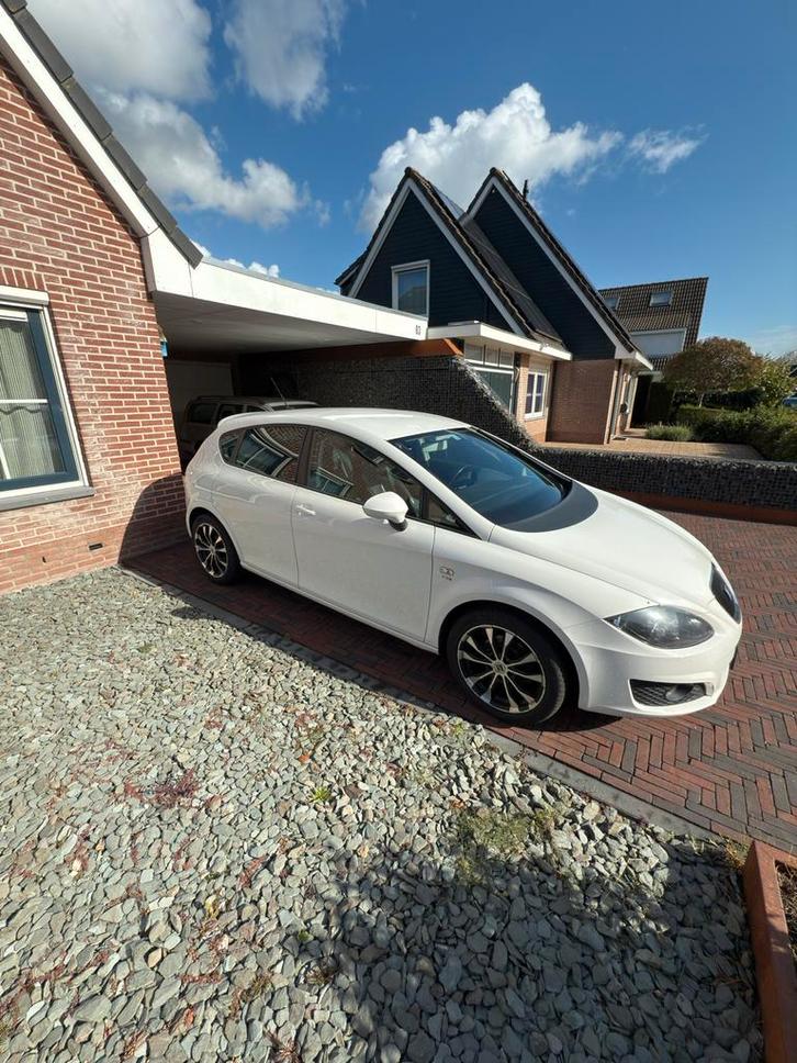 Seat Leon 1.2 TSI copa nieuwe ketting/apk, Auto's, Seat, Particulier, Leon, Bluetooth, Boordcomputer, Climate control, Elektrische buitenspiegels