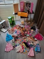 Grote Barbie verzameling, Kinderen en Baby's, Speelgoed | Poppenhuizen, Ophalen of Verzenden, Gebruikt, Toebehoren