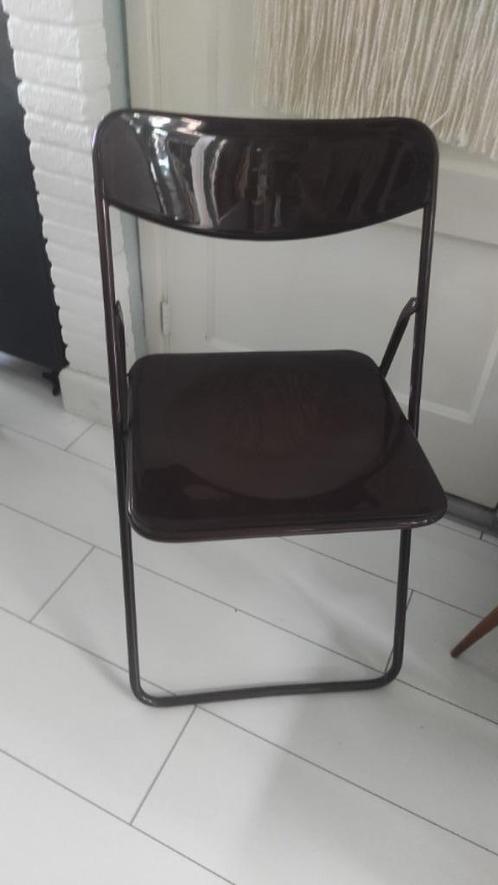 Vintage klapstoel Ikea Niels Gammelgaard donkerbruin, Huis en Inrichting, Stoelen, Gebruikt, Eén, Kunststof, Metaal, Bruin, Ophalen of Verzenden
