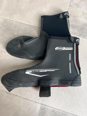 BBB overschoenen maat 47-48 beschikbaar voor biedingen