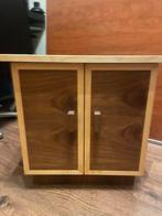 Massief houten kastje, Huis en Inrichting, Kasten | Ladekasten, Minder dan 50 cm, 1 of 2 laden, Eikenhout, Ophalen of Verzenden