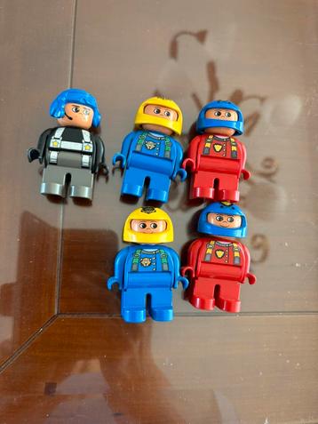 5 duplo toolo poppetjes  beschikbaar voor biedingen
