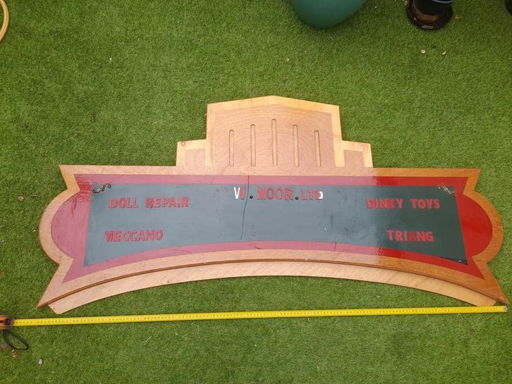 Oud Dinkey ,Triang winkel reclame bord, Antiek en Kunst, Curiosa en Brocante, Ophalen