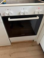 Bosch HKA090220 elektrisch fornuis, Ophalen, 60 cm of meer, 4 kookzones, Zo goed als nieuw