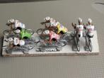 Pogacar  miniatuurwielrennertjes, Verzenden
