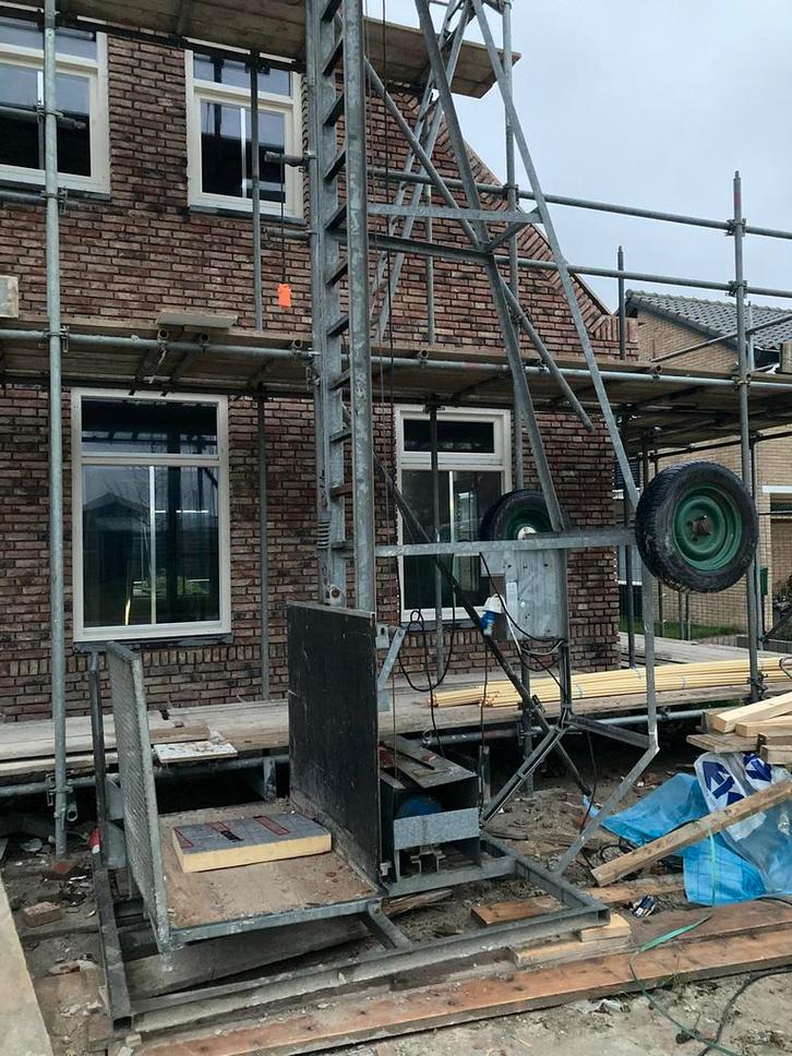 Gebruikte Bouwlift te Koop, Doe-het-zelf en Verbouw, Bouwliften, Gebruikt, Bouwlift, Ophalen of Verzenden