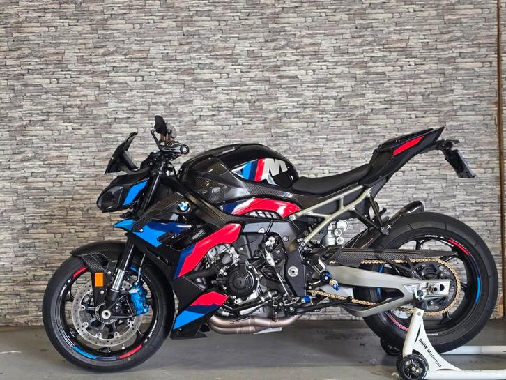 BMW M1000R Competition Carbon Akrapovic NAP Eerste eigenaar, Motoren, Motoren | BMW, Bedrijf, Naked bike, meer dan 35 kW, 4 cilinders