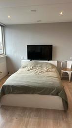 Bed (inclusief kastjes en matras), Huis en Inrichting, Slaapkamer | Bedden, Verzenden, Tweepersoons, Zo goed als nieuw, Hout