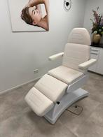 Elektrische behandelstoel wit leer met verwarming, Ophalen of Verzenden