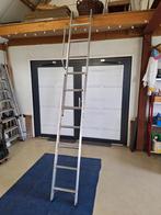 Aluminium vlieringtrap, Doe-het-zelf en Verbouw, Ladders en Trappen, Ophalen, Zo goed als nieuw