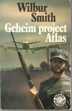 Wilbur Smith - Geheim project Atlas / Parel pocket., Ophalen of Verzenden, Gelezen