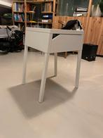 Ikea Nachtkastje met Lade, Huis en Inrichting, Slaapkamer | Nachtkastjes, Ophalen of Verzenden, Zo goed als nieuw, Metaal of Aluminium