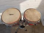Bongo’s op standaard Leo Percussion, Muziek en Instrumenten, Percussie, Ophalen, Zo goed als nieuw, Melodische percussie