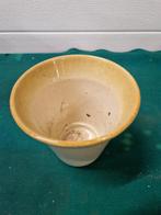 trompet bloempot, Tuin en Terras, Ophalen of Verzenden, 'T Olde Gre-j, Info@toldegrej.nl, Endepoelstraat 20f Didam