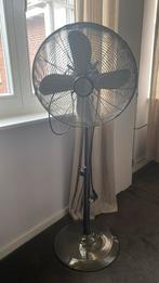 Ventilatoren 2 stuks, Ophalen of Verzenden, Zo goed als nieuw, Statiefventilator