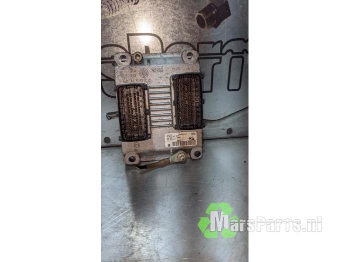 Computer Motormanagement van een Opel Corsa, Gebruikt, -, -, Opel